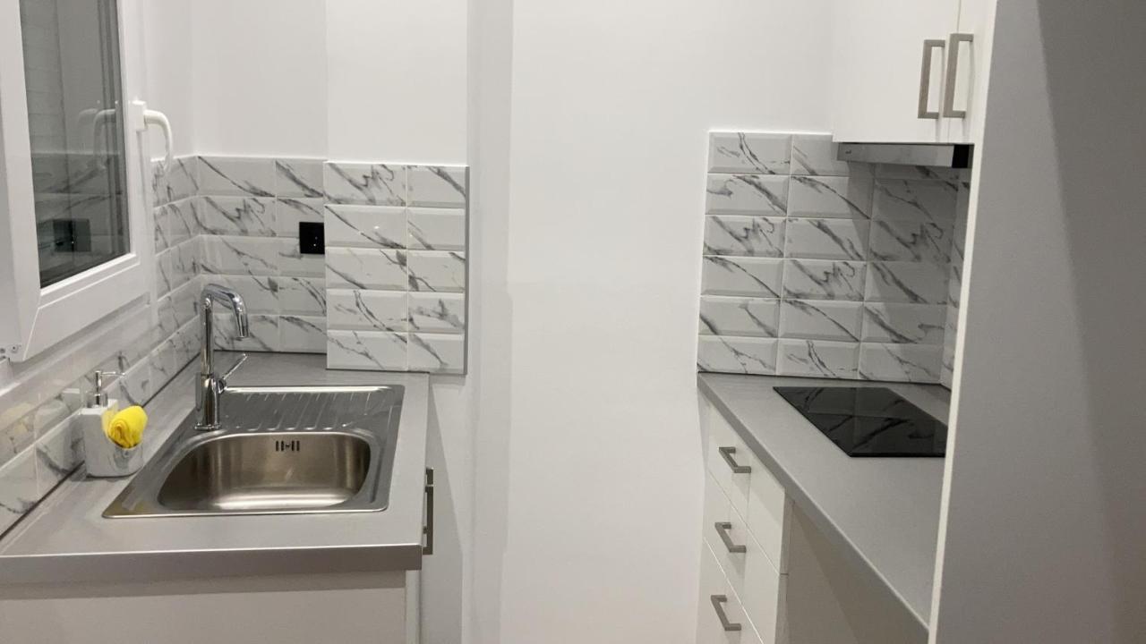 Modern Penthouse Thessaloniki Apartment ภายนอก รูปภาพ